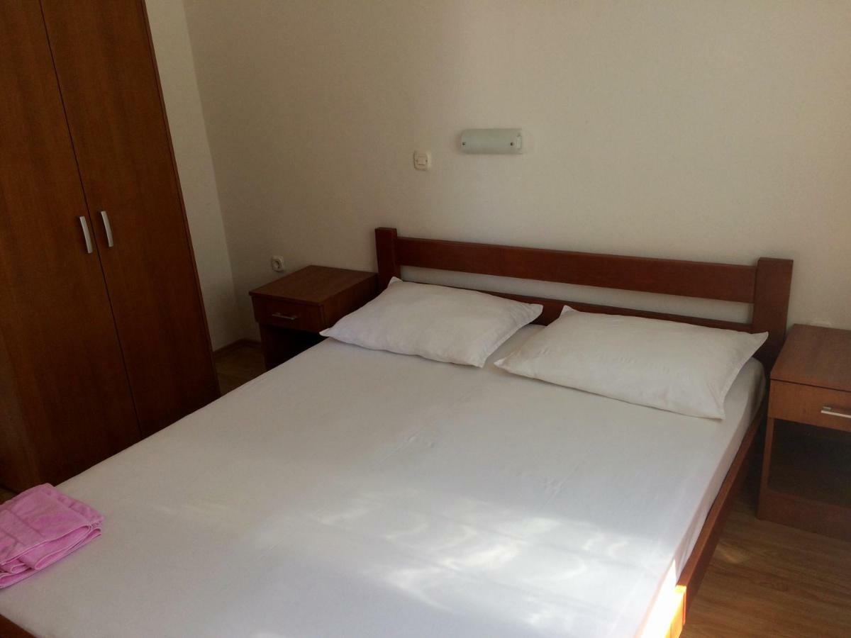 Apartmani Brusel พาก ภายนอก รูปภาพ