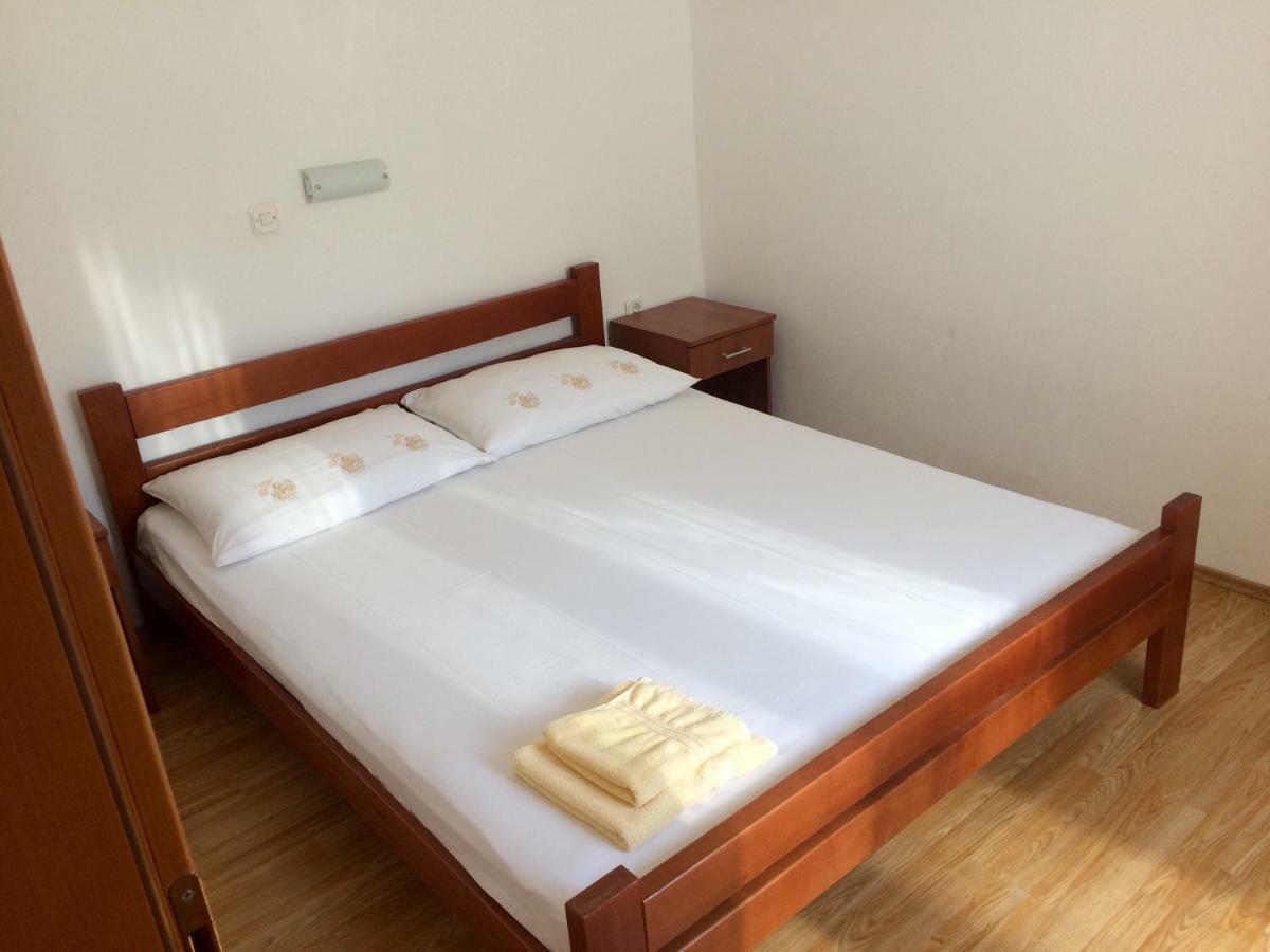 Apartmani Brusel พาก ภายนอก รูปภาพ